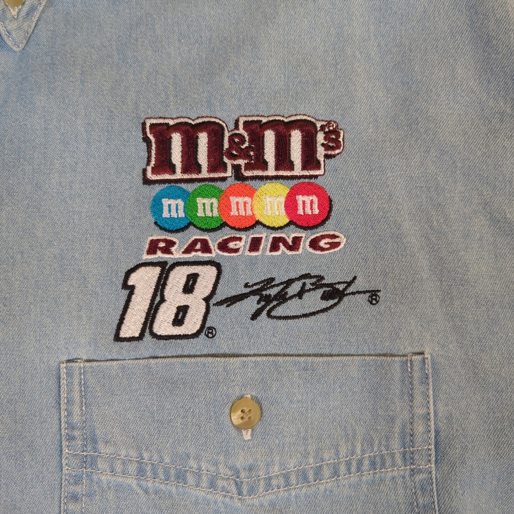 NASCAR Kyle Busch M&Ms Racing Denim Shirt Mens Large Button Down New #2681 - Picture 2 of 6